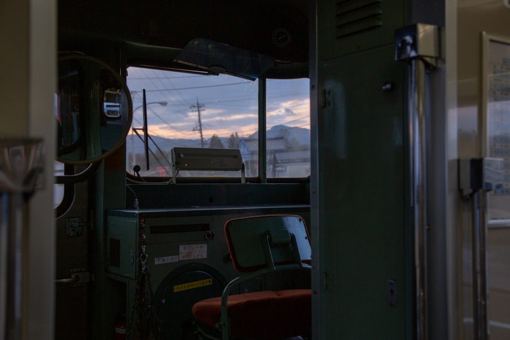 窓の空間心理学 - 窓研究所 WINDOW RESEARCH INSTITUTE