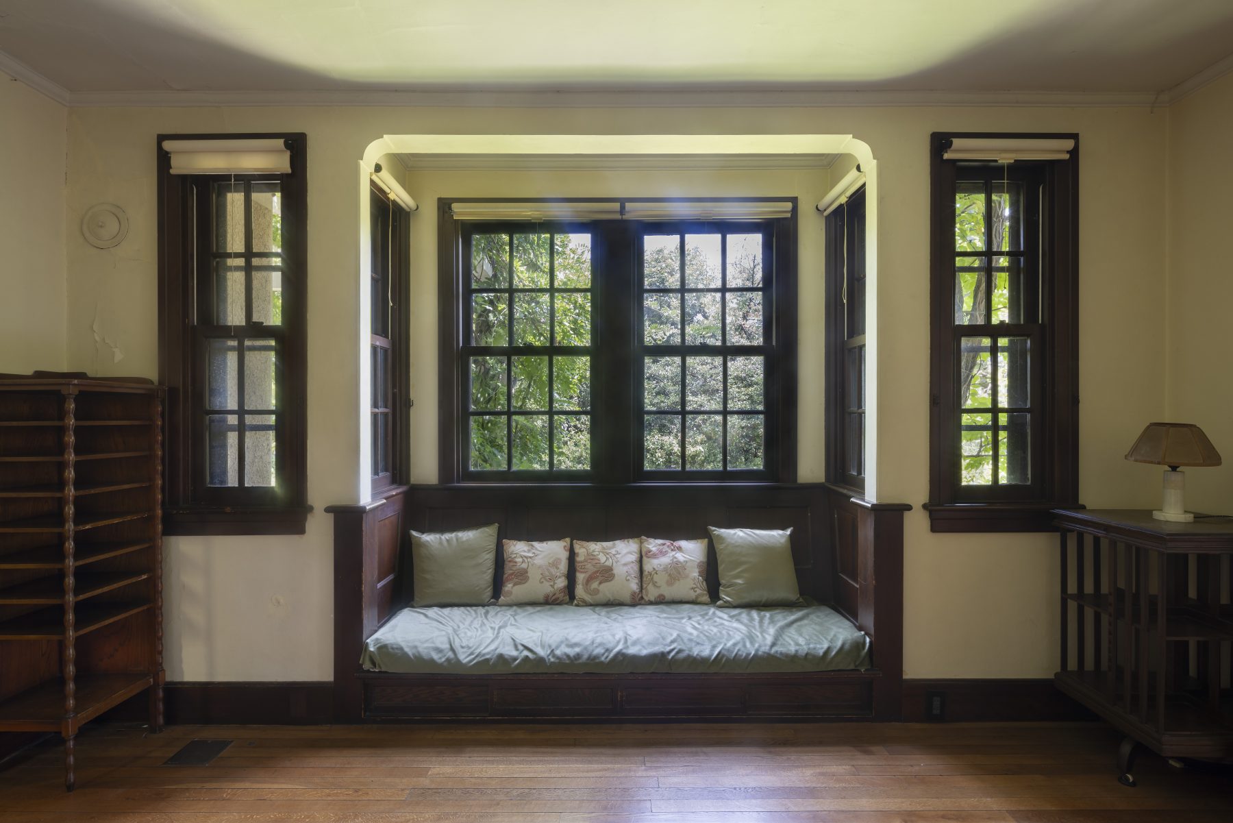 ヴォーリズ建築事務所「駒井家住宅」の窓 - 窓研究所 WINDOW RESEARCH